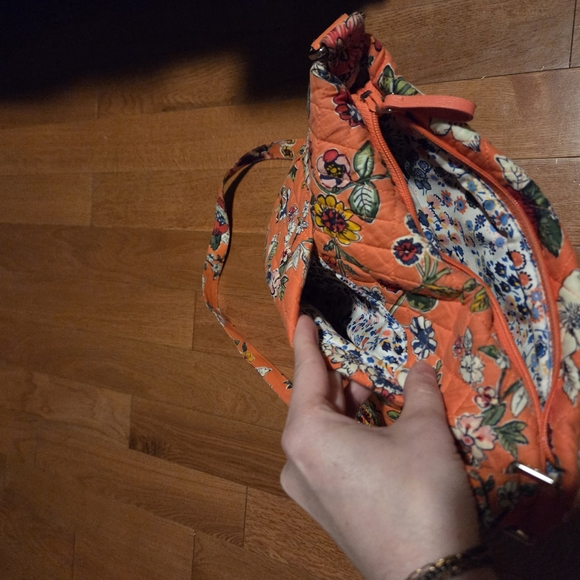 Vera Bradley Floral Orange Quilted Crossbody Bag - Picture 3 of 4